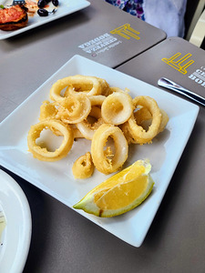 Lemon & Crunch: The Art of Simplicity