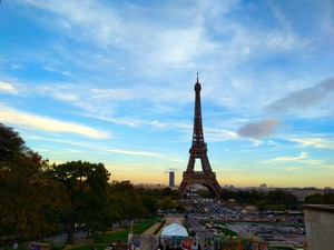 Eiffel Tower 2C