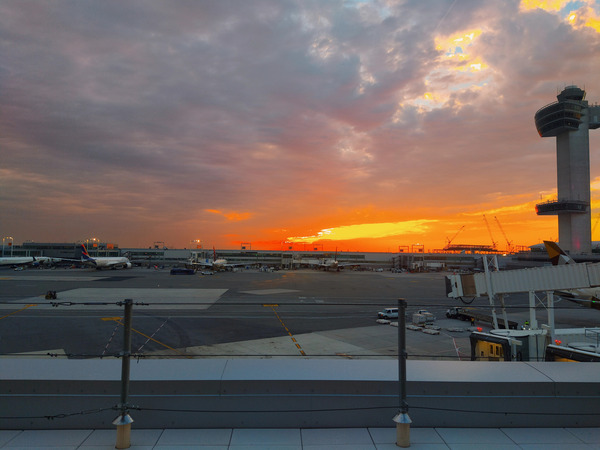  Runway Horizon Print