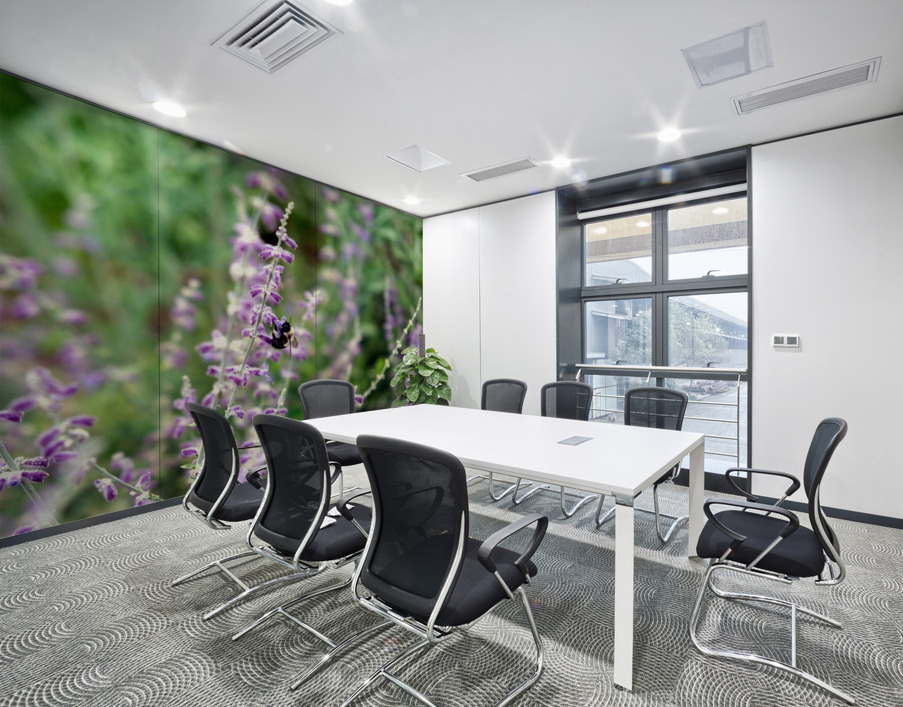 To Bee or Not To Bee--Small Flower Big Flavor 2 Wall Printing