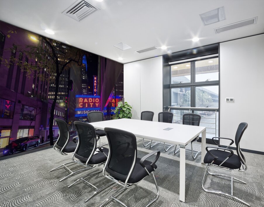 Urban Holiday Magic Wall Printing