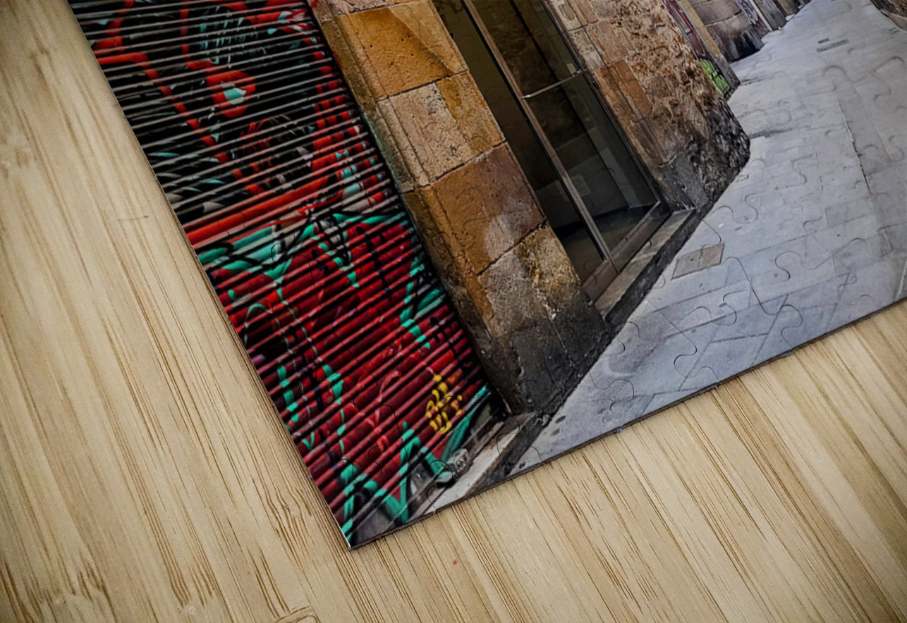 Streets of Barcelona: Where Stories Sneak Between Walls Click4Pix Puzzle