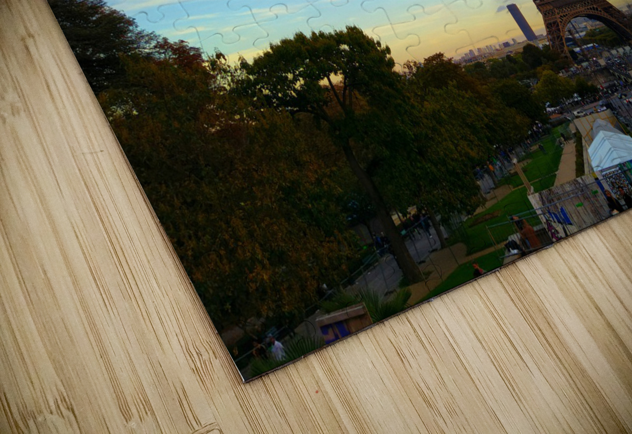 Eiffel Tower 2C Click4Pix Puzzle