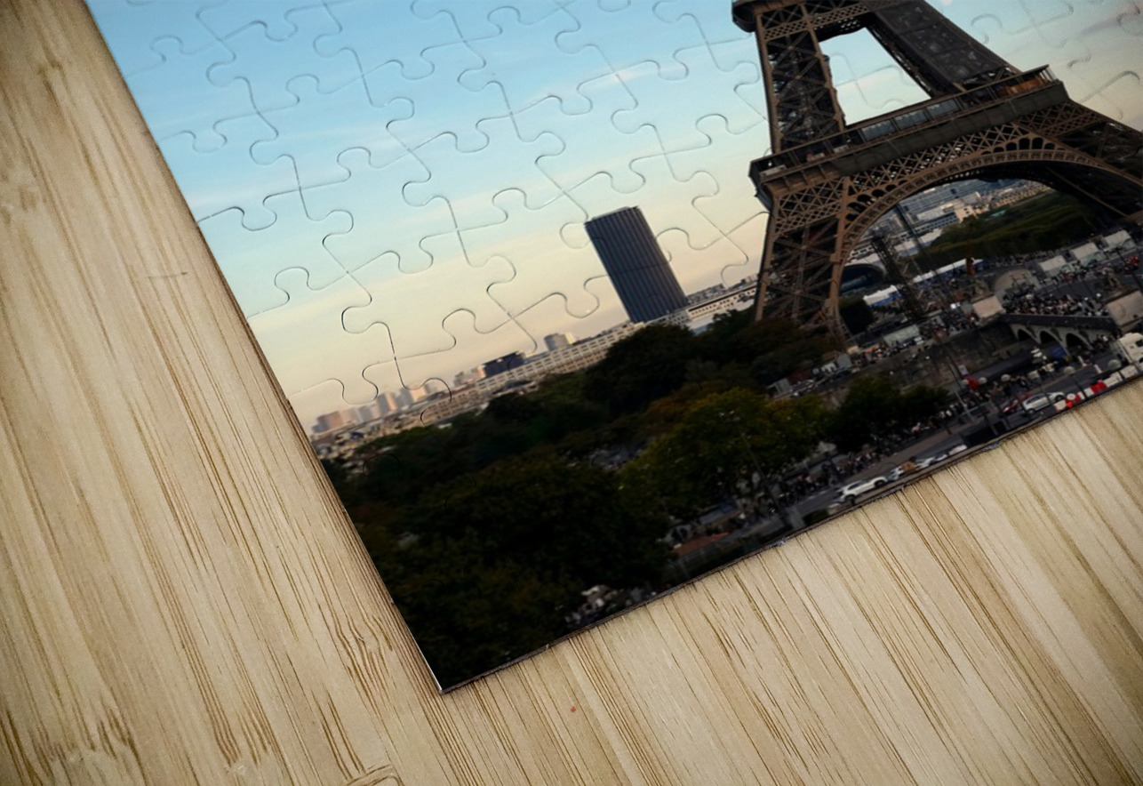 Eiffel Tower 1C Click4Pix Puzzle