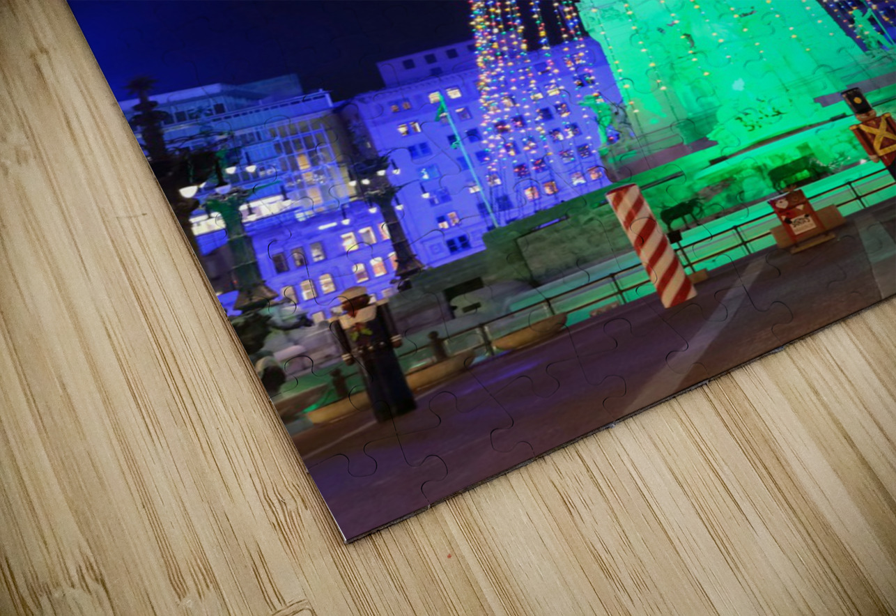 Monumental Christmas Tree Click4Pix Puzzle